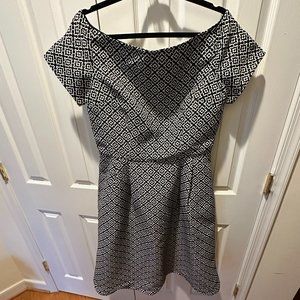 Eshakti Size 12 Dress Flower/Geometric Pattern